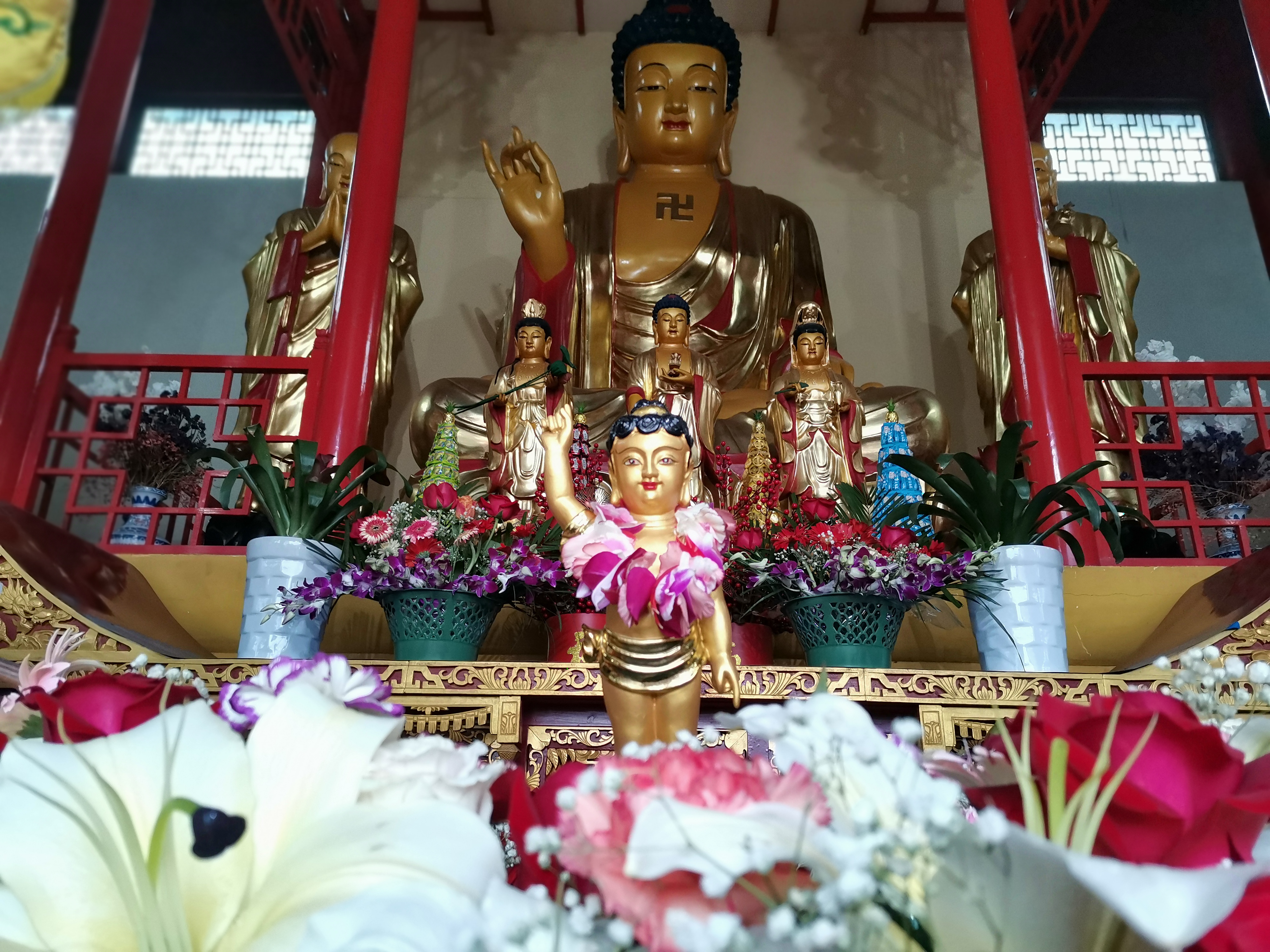 豪门国际释迦牟尼佛圣诞法会圆满